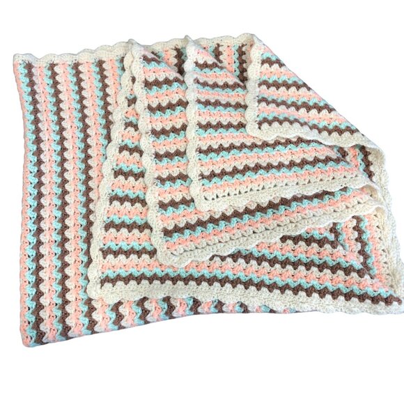 Handcrafted Crochet Blanket Brown Pink Blue Oatmeal Scalloped Edges 58x45 - Picture 1 of 3